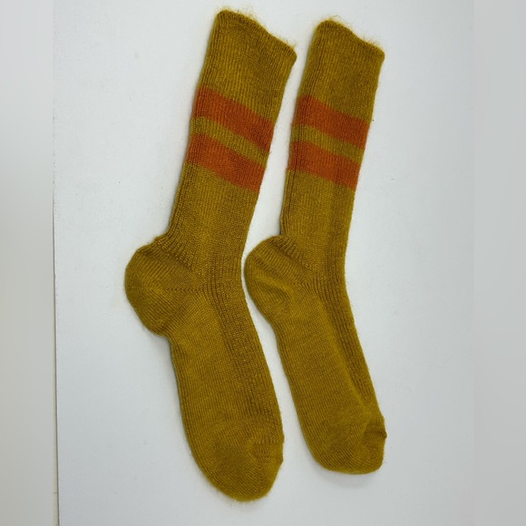 NWOT Rototo Men's Large Gold Nylon Wool Polyester Brushed Mohair Crew Socks K8 - Picture 1 of 2